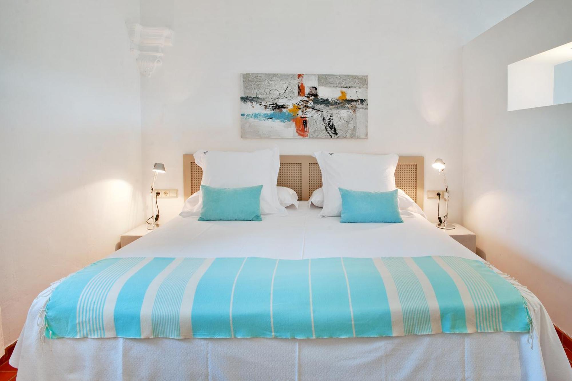 Mas Falgarona Hotel Boutique & Spa Avinyonet de Puigventos ภายนอก รูปภาพ