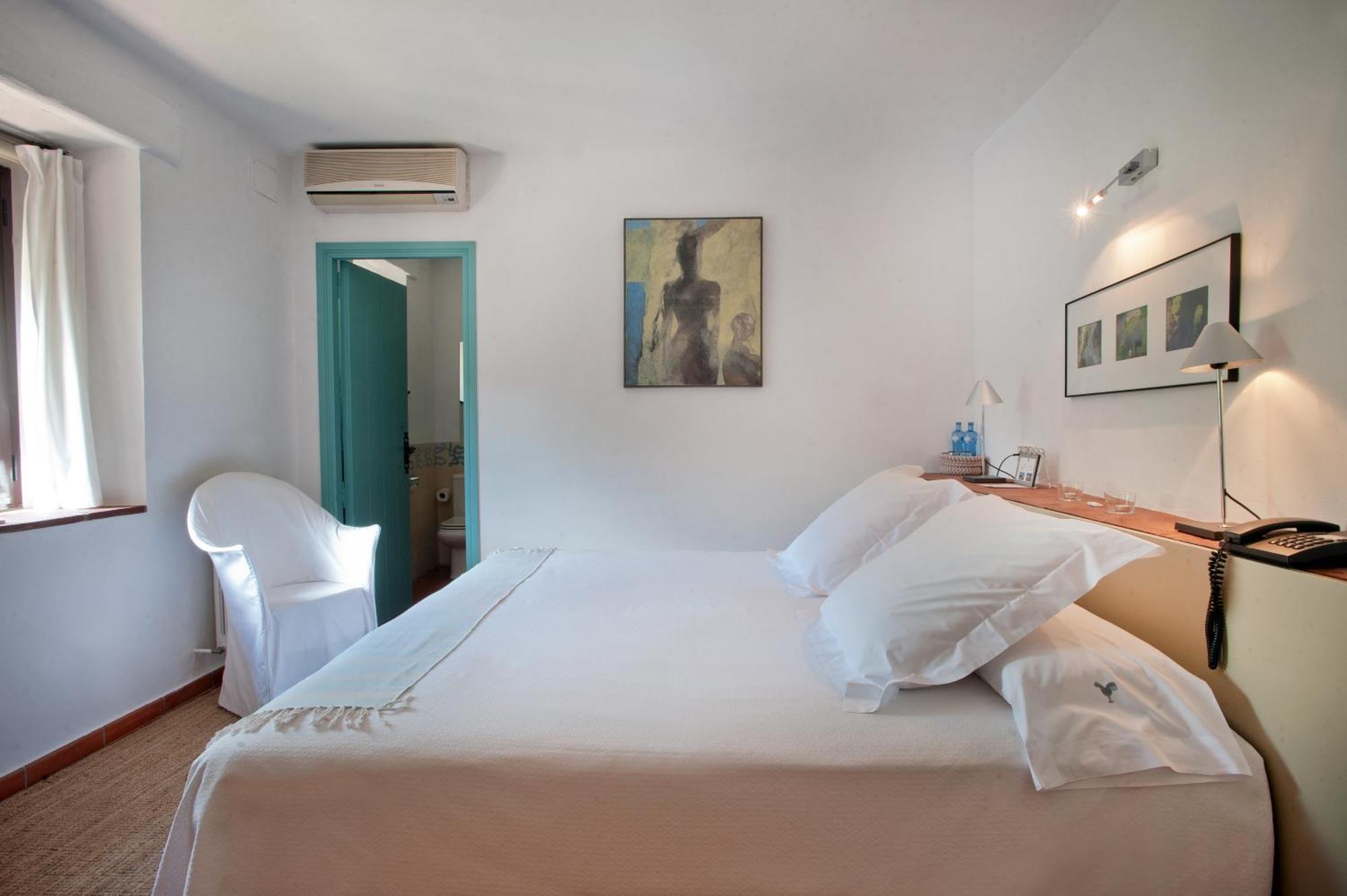 Mas Falgarona Hotel Boutique & Spa Avinyonet de Puigventos ภายนอก รูปภาพ